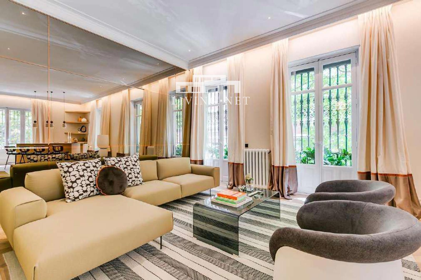 Flat for sale Madrid. Ref: 2633. LIVINGNET