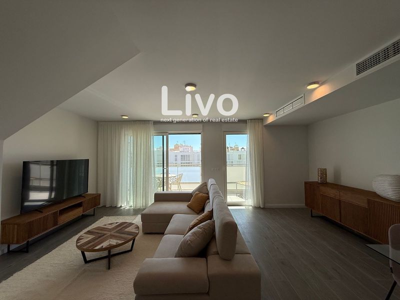 Dúplex en alquiler Ibiza, Baleares. Ref: 1002. Livo