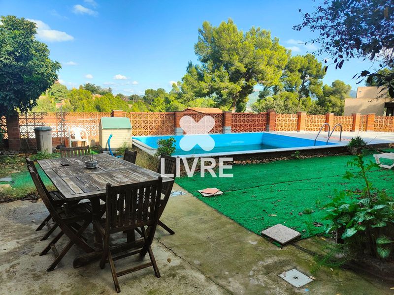 Casa en venta Santa Coloma De Cervello, Barcelona. Ref: 1102. Livre Real Estate