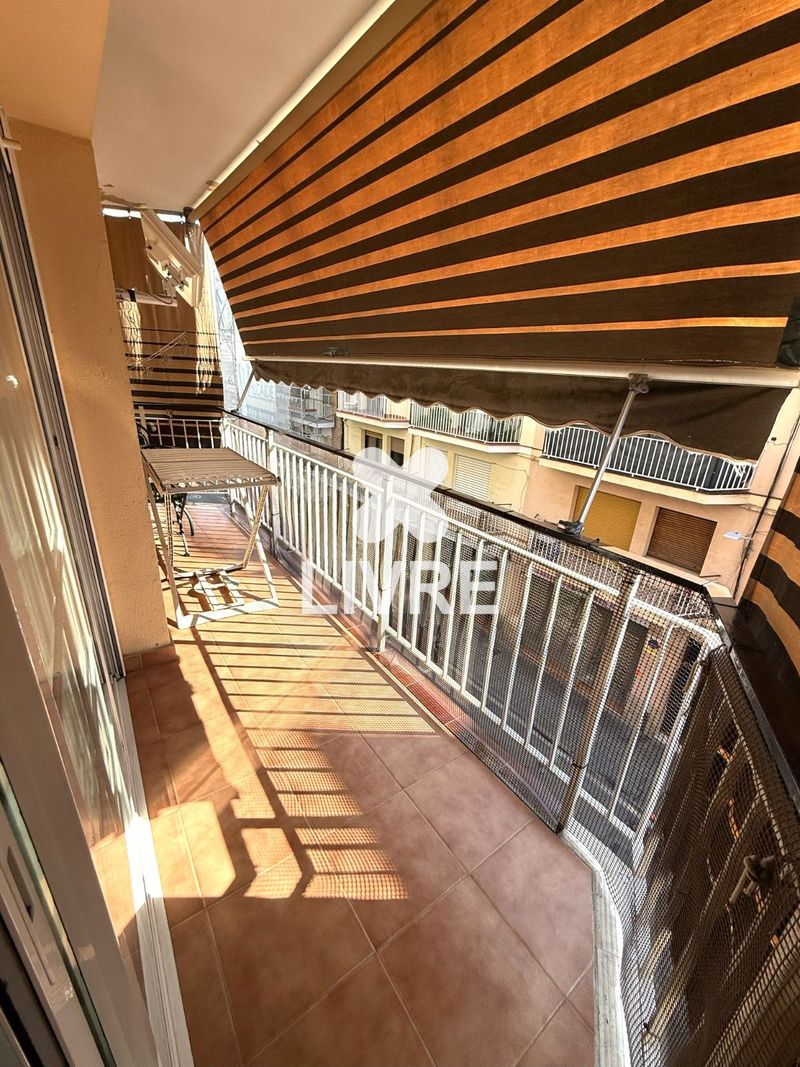 Piso en venta Vilanova I La Geltru, Barcelona. Ref: 1131. Livre Real Estate