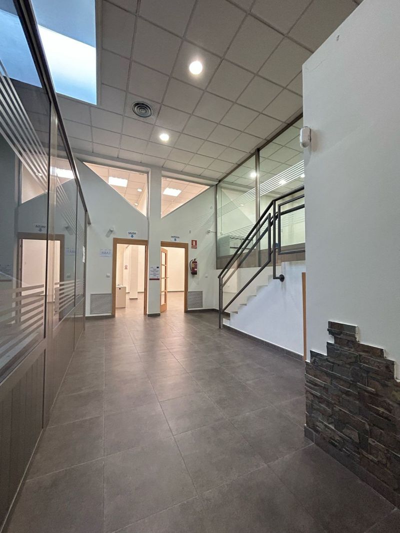 Local Comercial en alquiler Albacete. Ref: 1075. Inmobiliaria Llavín 