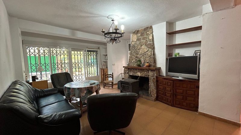 Casa en venta Ossa De Montiel, Albacete. Ref: 1082. Inmobiliaria Llavín 