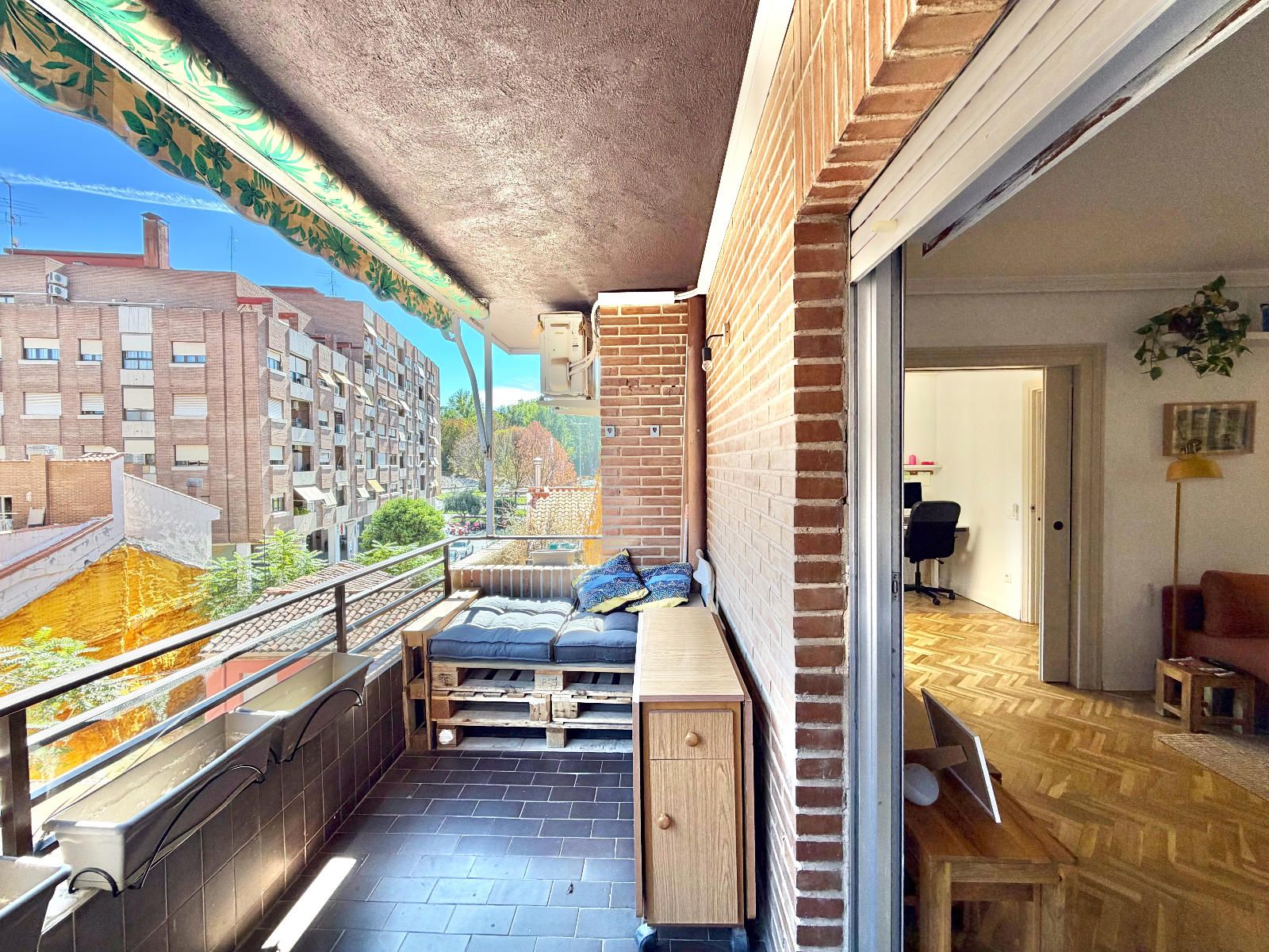 Piso de 4 dormitorios con terraza en Bejanque - Foto 9