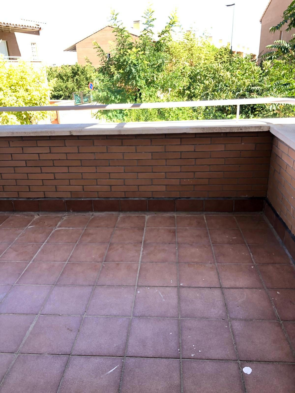 Chalet de esquina en Torija - Foto 15