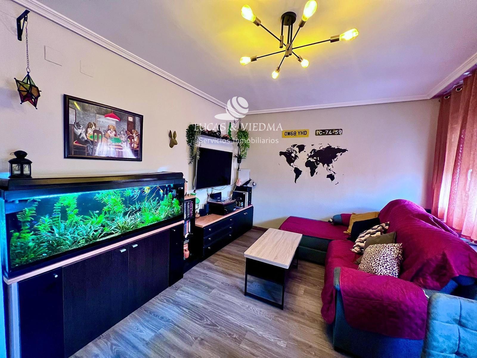 Flat for sale Sevilla. Ref: 1293. LUCAS & VIEDMA Servicios Inmobiliarios