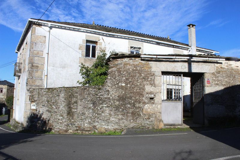 Casa en venta Lugo. Ref: 1092. NeoSpazio