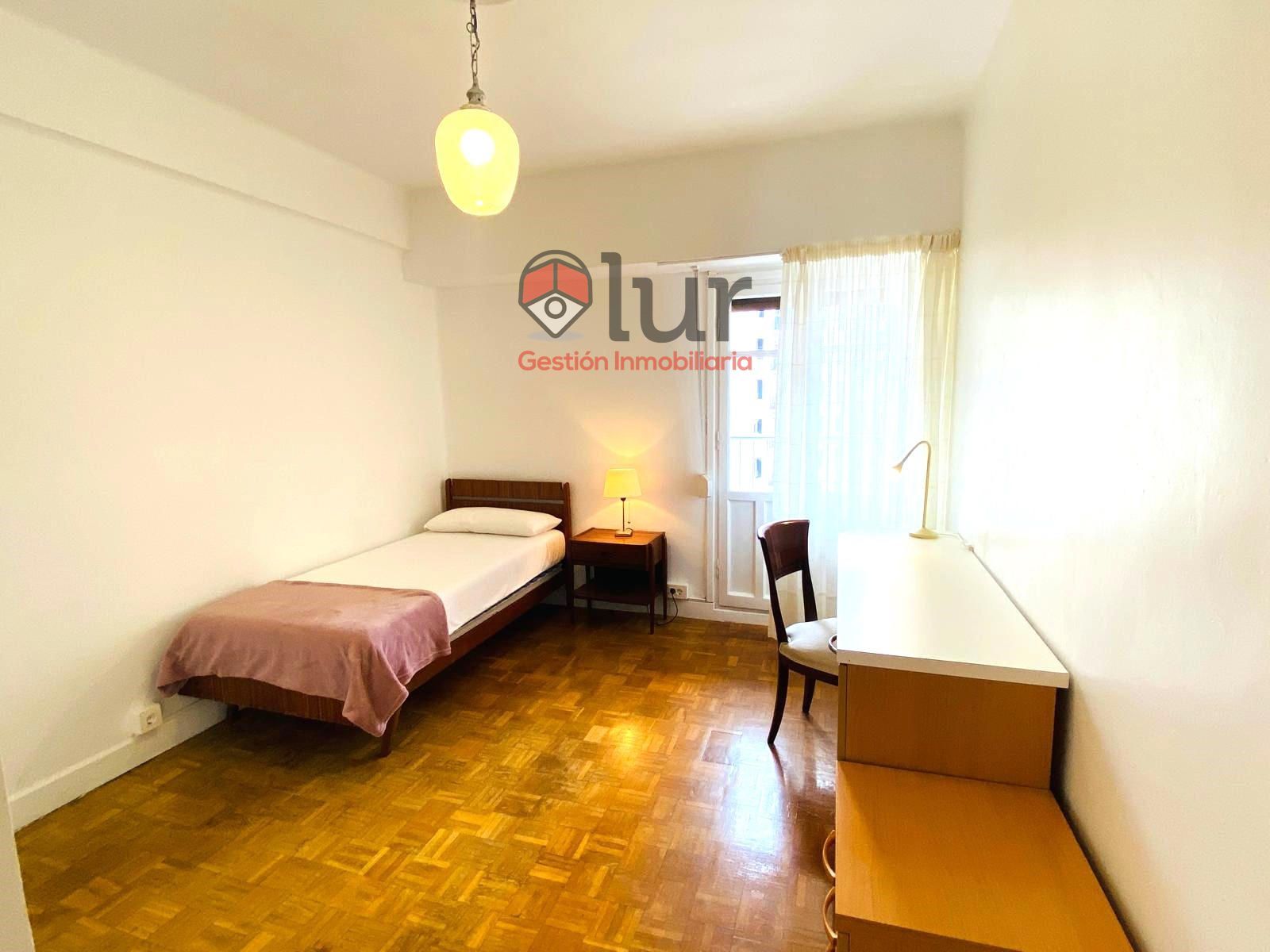 PISO PARA ESTUDIANTES EN AVENIDA FELIPE IV, AMARA - Foto 9