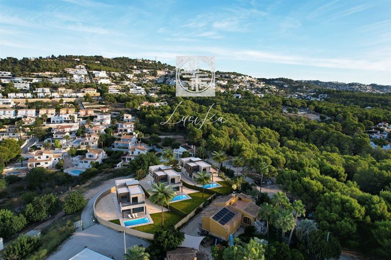 Chalet Independiente en venta Calp/Calpe, Alicante. Ref: 1074. Lusika Real Estate