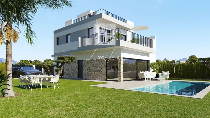 Chalet Independiente en venta San Miguel de Salinas, Alicante. Ref: 1239. Lusika Real Estate