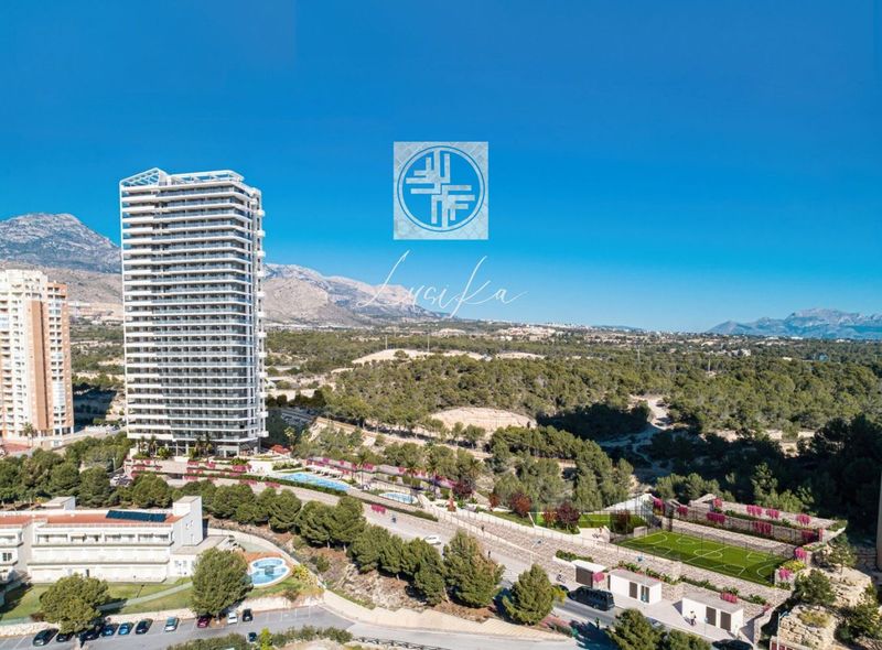 Piso en venta Benidorm, Alicante. Ref: 1523. Lusika Real Estate