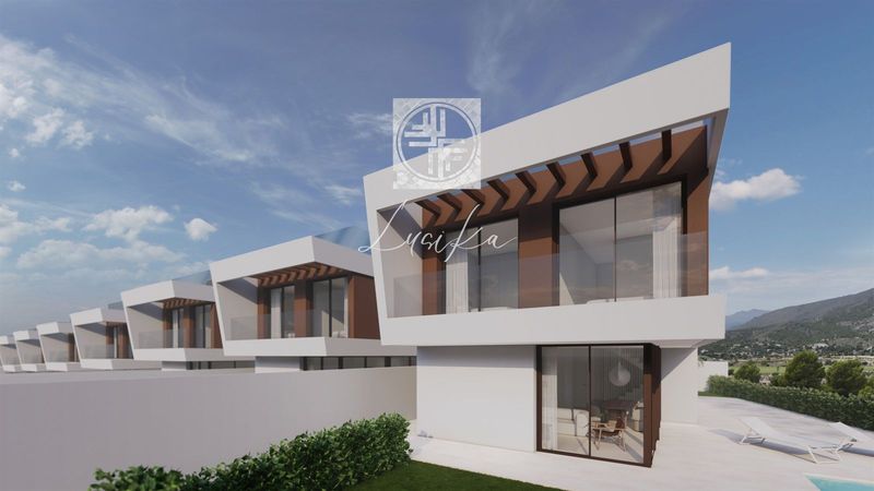 Chalet Independiente en venta Finestrat, Alicante. Ref: 1554. Lusika Real Estate