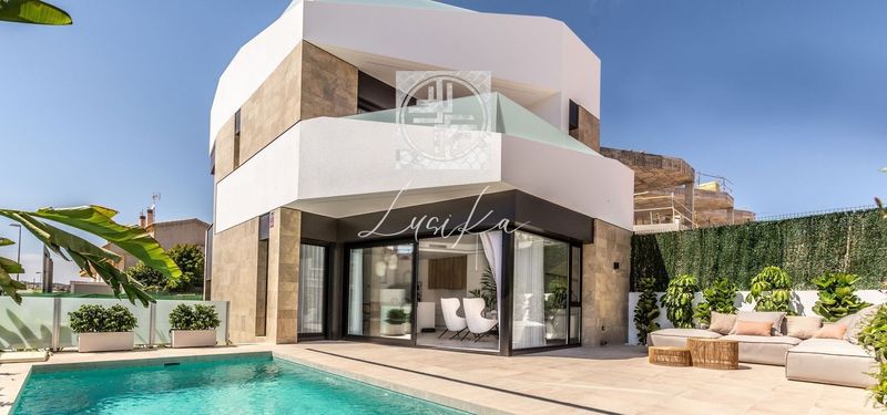 Chalet Independiente en venta Orihuela, Alicante. Ref: 1618. Lusika Real Estate