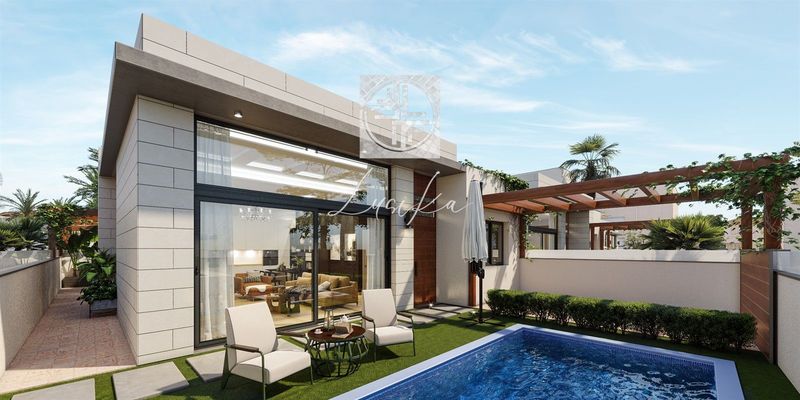 Chalet Independiente en venta Pilar De La Horadada, Alicante. Ref: 1671. Lusika Real Estate