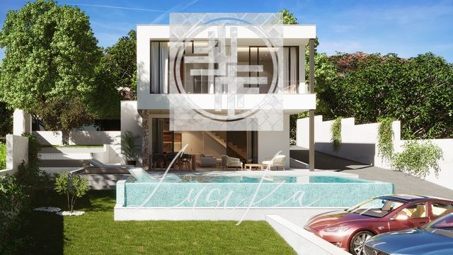 Chalet Independiente en venta Pilar De La Horadada, Alicante. Ref: 1717. Lusika Real Estate