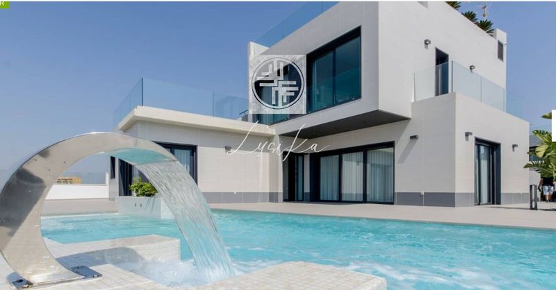 Chalet Independiente en venta Orihuela, Alicante. Ref: 1918. Lusika Real Estate