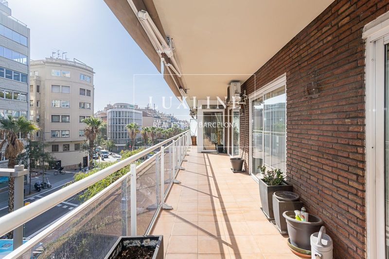 Piso Barcelona. Ref: 1019. Luxline Real Estate