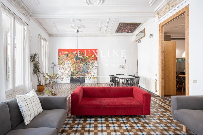 Piso Barcelona. Ref: 1039. Luxline Real Estate