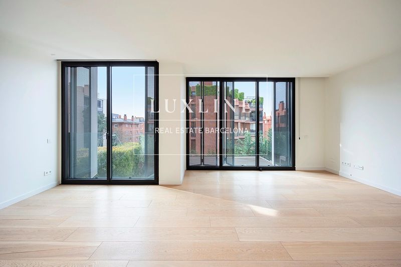 Piso en alquiler Barcelona. Ref: 1102. Luxline Real Estate