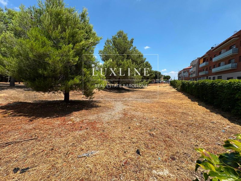 Parcela en venta Els Hostalets de Pierola, Barcelona. Ref: 1304. Luxline Real Estate