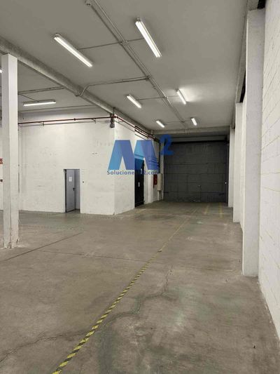 Nave Industrial en alquiler Madrid. Ref: 18679. Soluciones M2