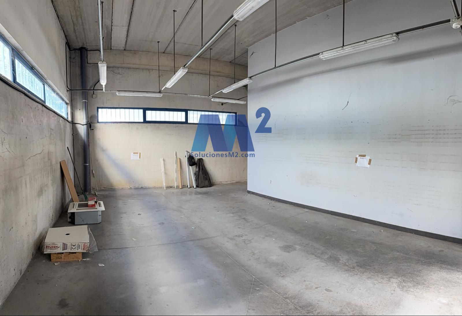 Nave industrial tipo C con puente grua en alquiler con 998 m2 de patio - Foto 11