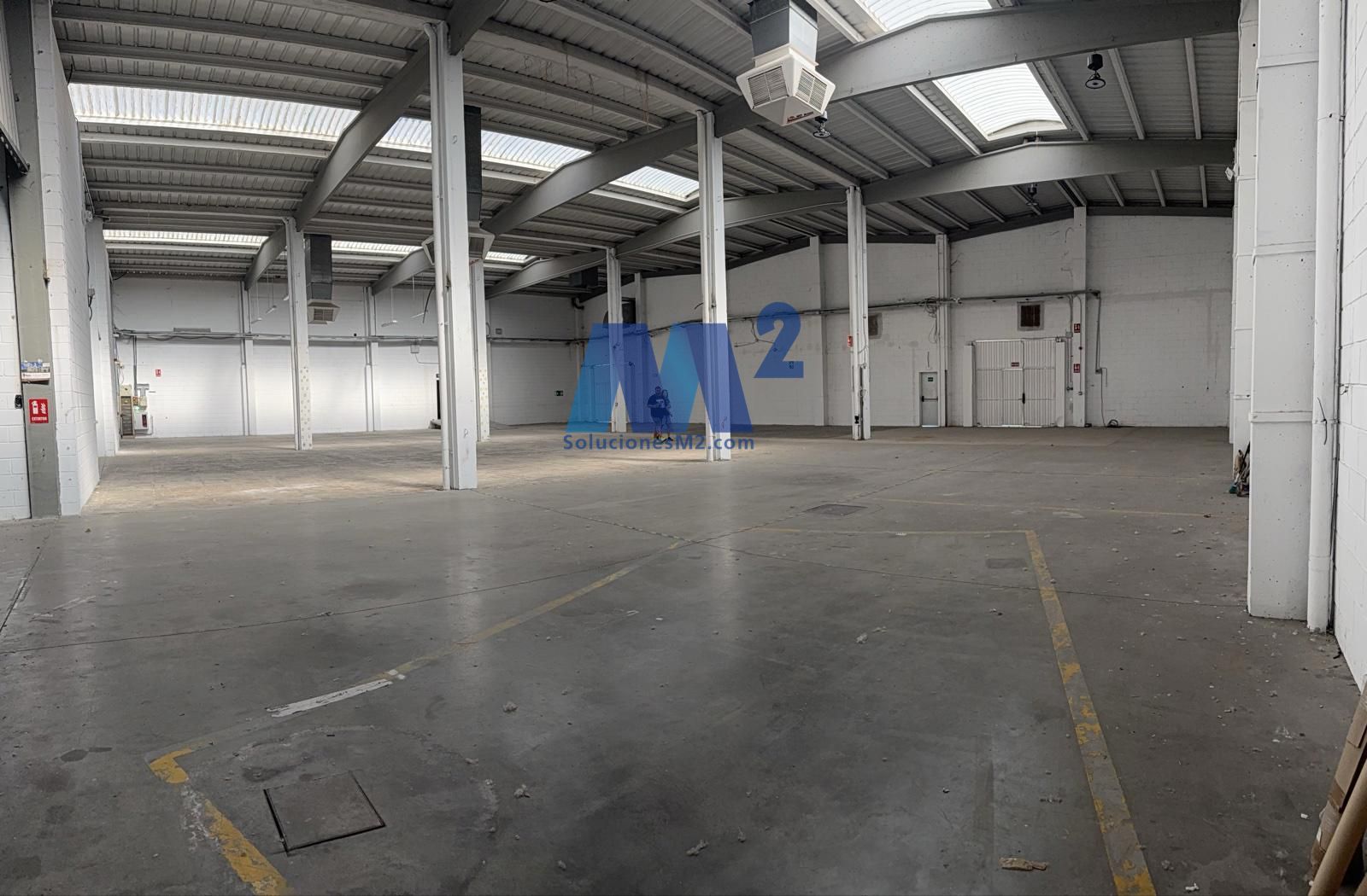 Conjunto de 3 Naves Industriales en Venta y Allquiler - Foto 4