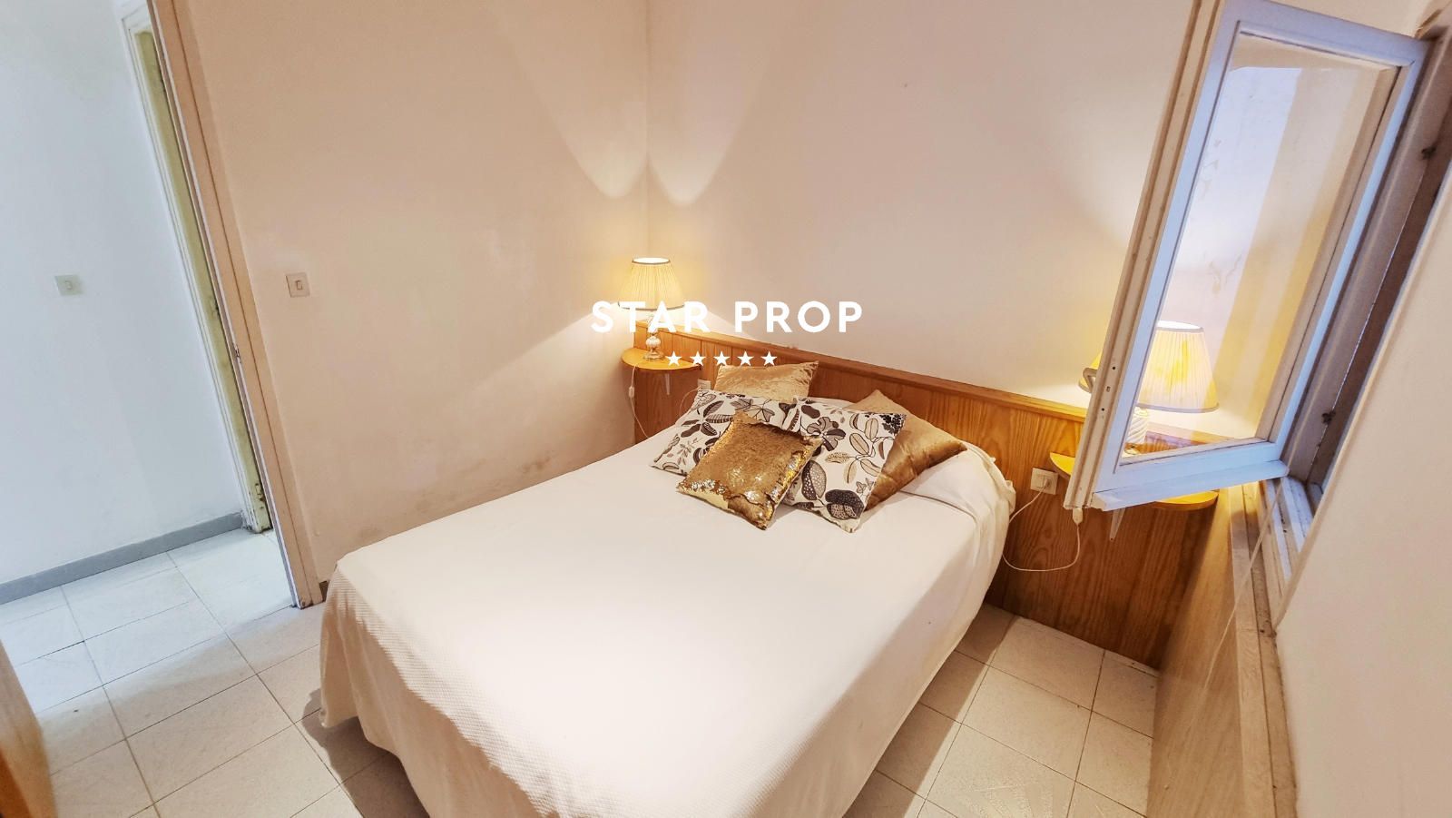 Appartement avec grande terrasse et jardin privé à Colera
