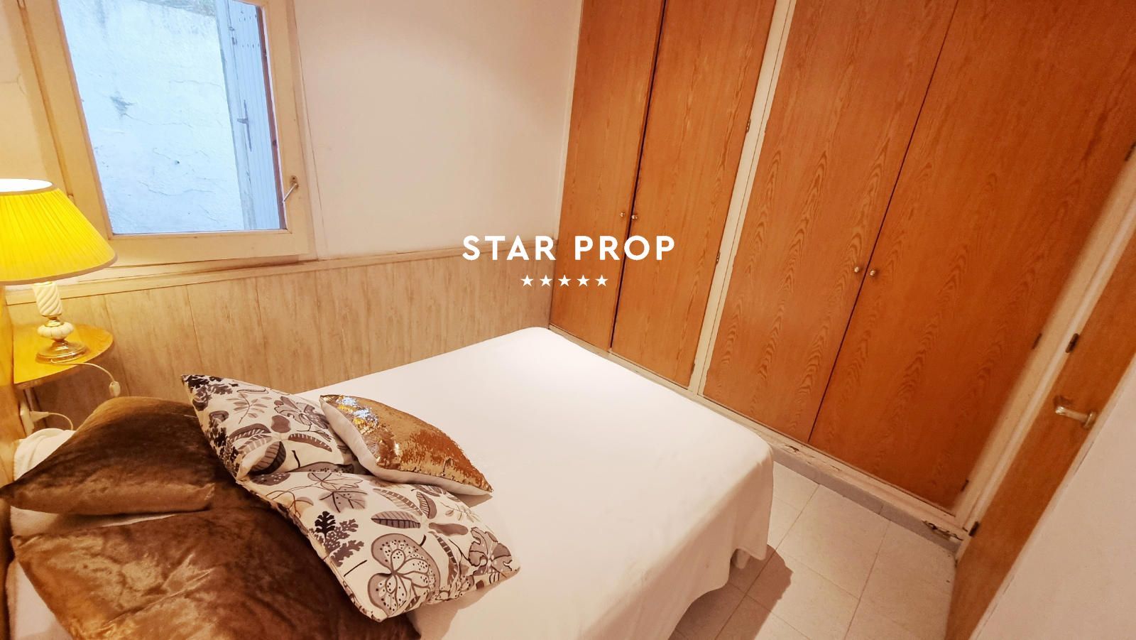 Appartement avec grande terrasse et jardin privé à Colera