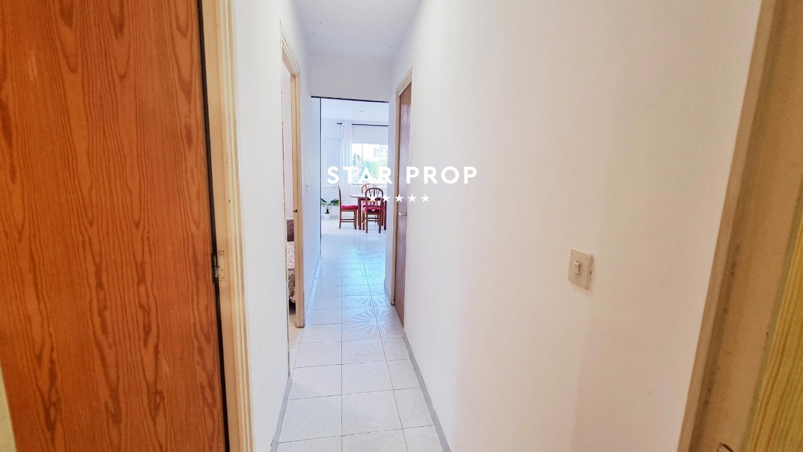 Appartement avec grande terrasse et jardin privé à Colera