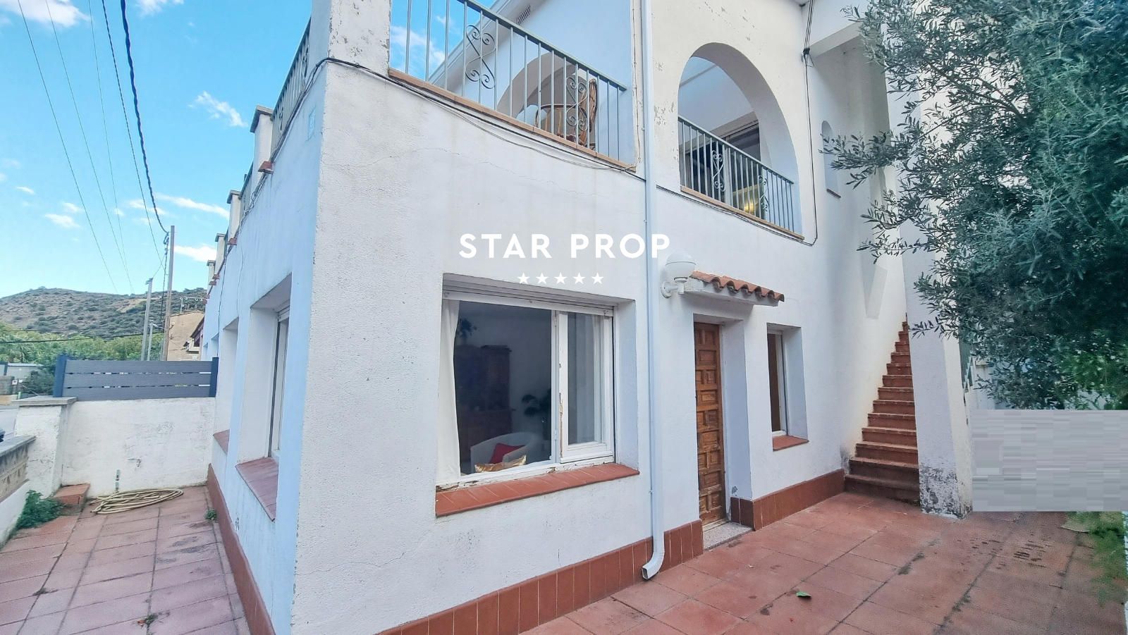 Appartement avec grande terrasse et jardin privé à Colera