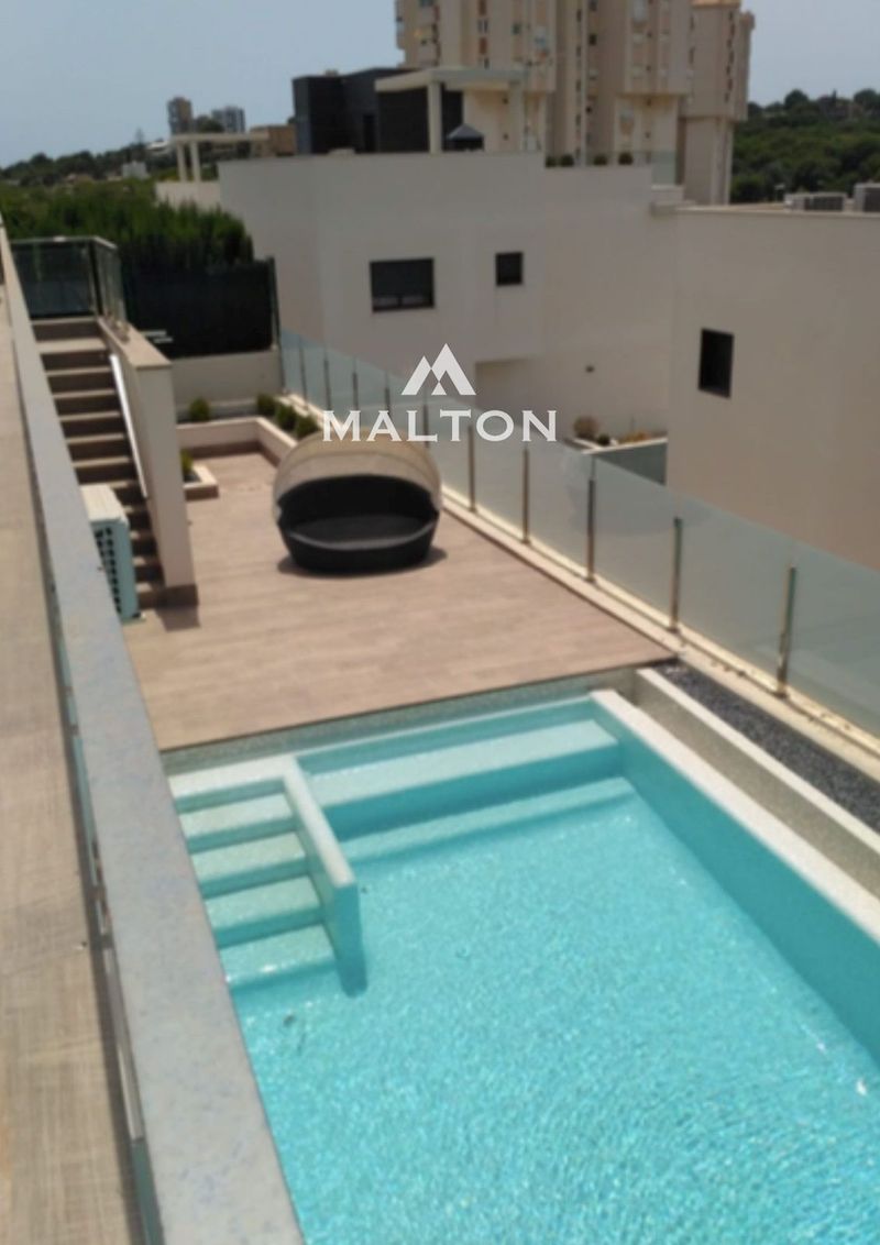Detached Villa for sale Orihuela, Alicante. Ref: 1012. MALTON HILLS S.L. 