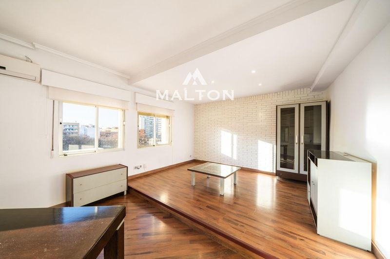 Flat for sale Valencia. Ref: 2308. MALTON HILLS S.L. 
