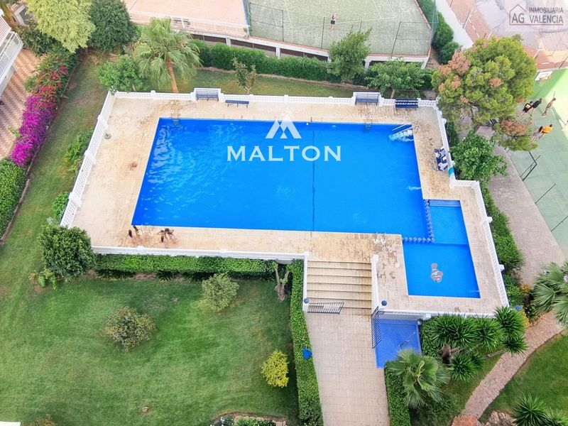 Flat for sale Valencia. Ref: 2334. MALTON HILLS S.L. 