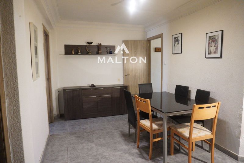 Flat for sale Mislata, Valencia. Ref: 2381. MALTON HILLS S.L. 