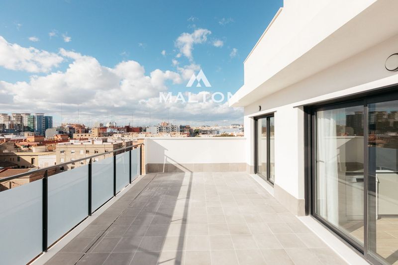 Penthouse for sale Valencia. Ref: 2513. MALTON HILLS S.L. 