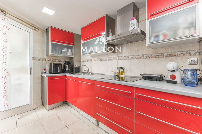 Flat for sale Mislata, Valencia. Ref: 2694. MALTON HILLS S.L. 