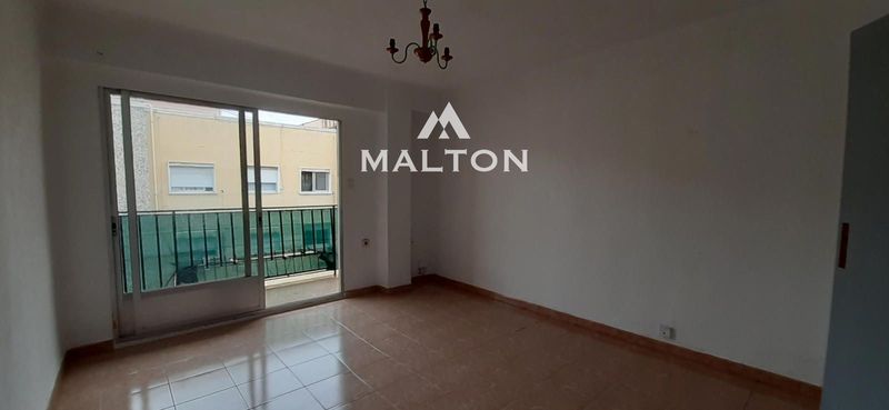 Flat for sale Valencia. Ref: 2727. MALTON HILLS S.L. 