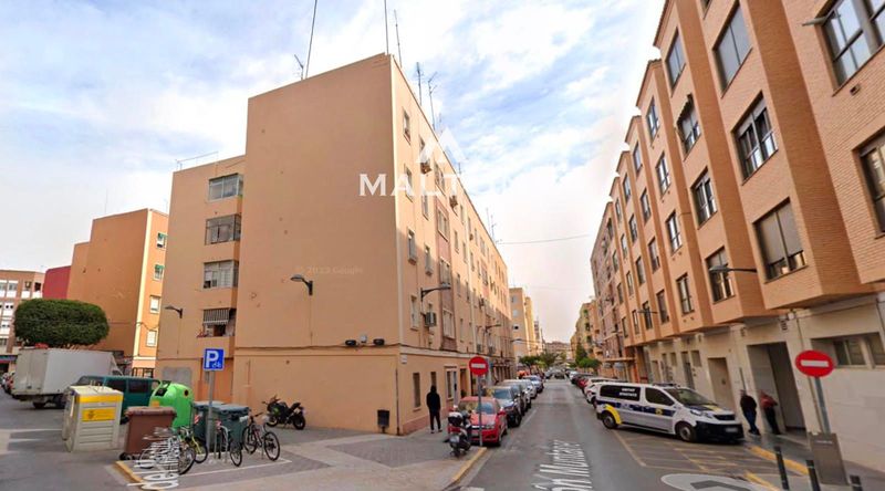 Flat for sale Xirivella, Valencia. Ref: 2730. MALTON HILLS S.L. 
