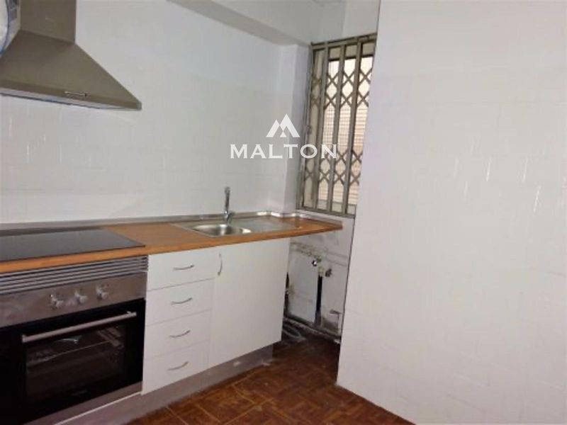 Flat for sale Valencia. Ref: 2734. MALTON HILLS S.L. 