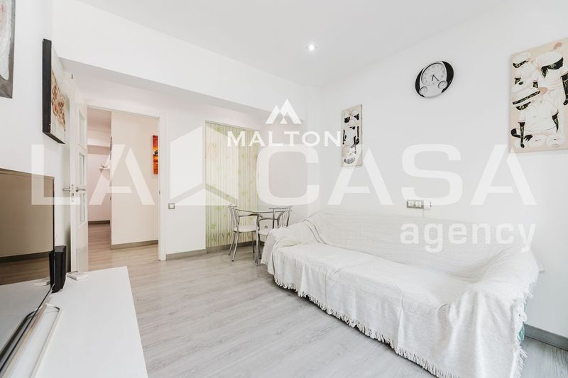 Piso en venta Valencia. Ref: 2741. MALTON HILLS S.L. 