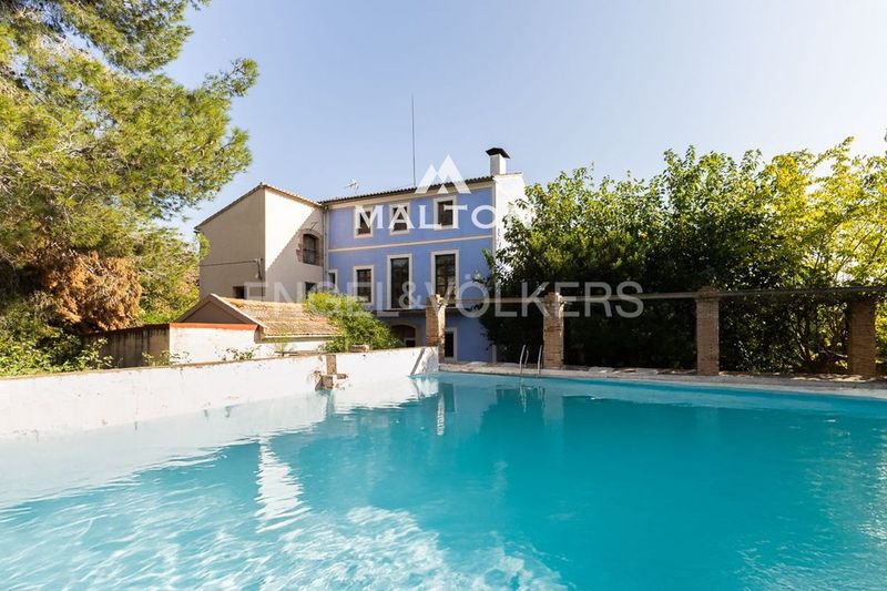 Casa en venta Valencia. Ref: 2811. MALTON HILLS S.L. 