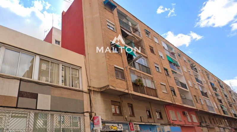 Piso en venta Valencia. Ref: 2889. MALTON HILLS S.L. 