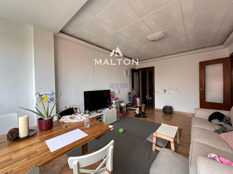 Piso en venta Valencia. Ref: 2892. MALTON HILLS S.L. 