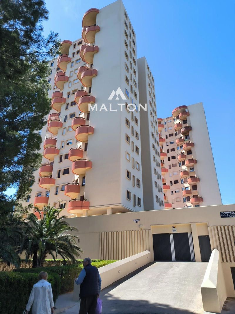 Flat for sale Valencia. Ref: 2912. MALTON HILLS S.L. 