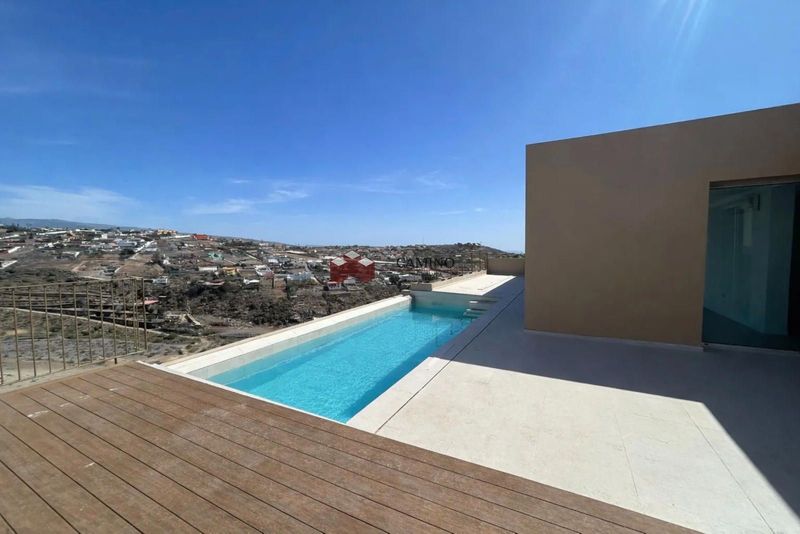 Chalet Independiente en venta San Bartolomé de Tirajana, Las Palmas. Ref: 1272. Inmobiliaria Camino