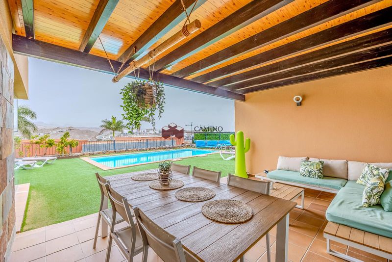 Chalet Independiente en venta San Bartolomé de Tirajana, Las Palmas. Ref: 1349. Inmobiliaria Camino