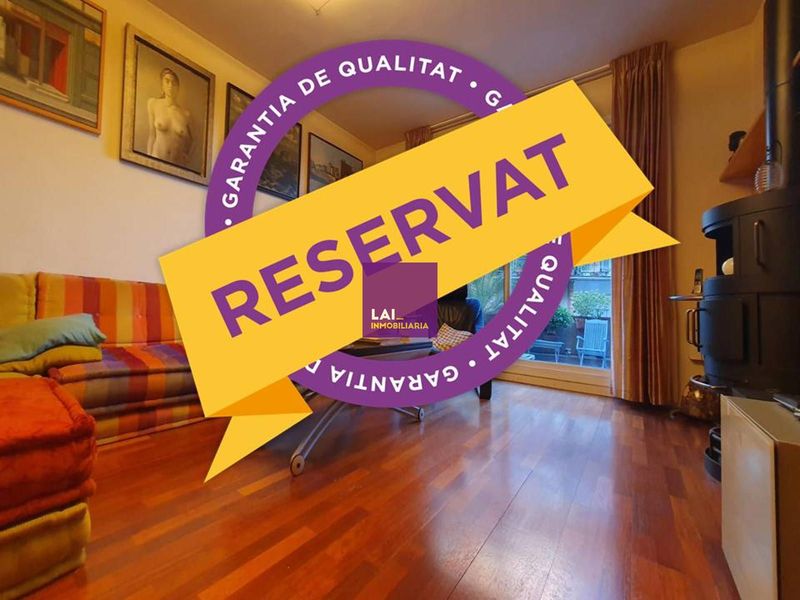 CASA EN VENTA CON PARKING EN EL GUINARDO