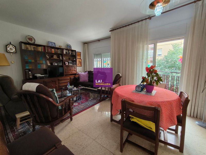 PISO EN VENTA DE 120M² 4HABITACIONES 2 BAÑOS Y TERRAZA