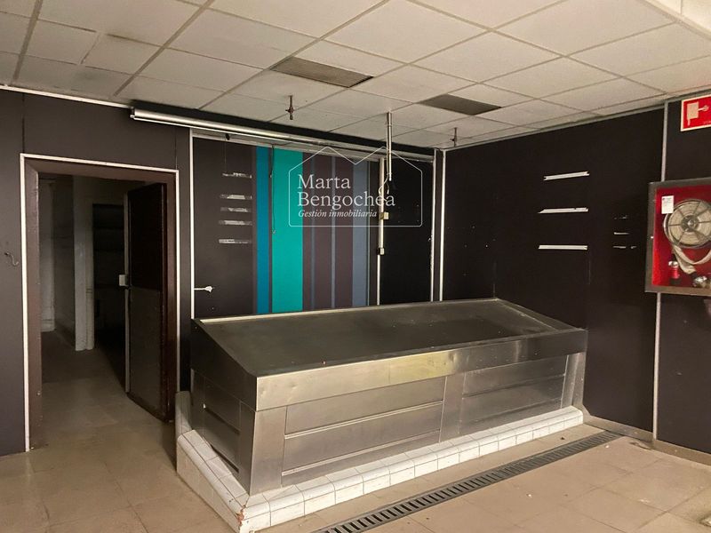 Local Comercial en venta Vitoria-Gasteiz, Álava. Ref: 1042. Marta Bengochea