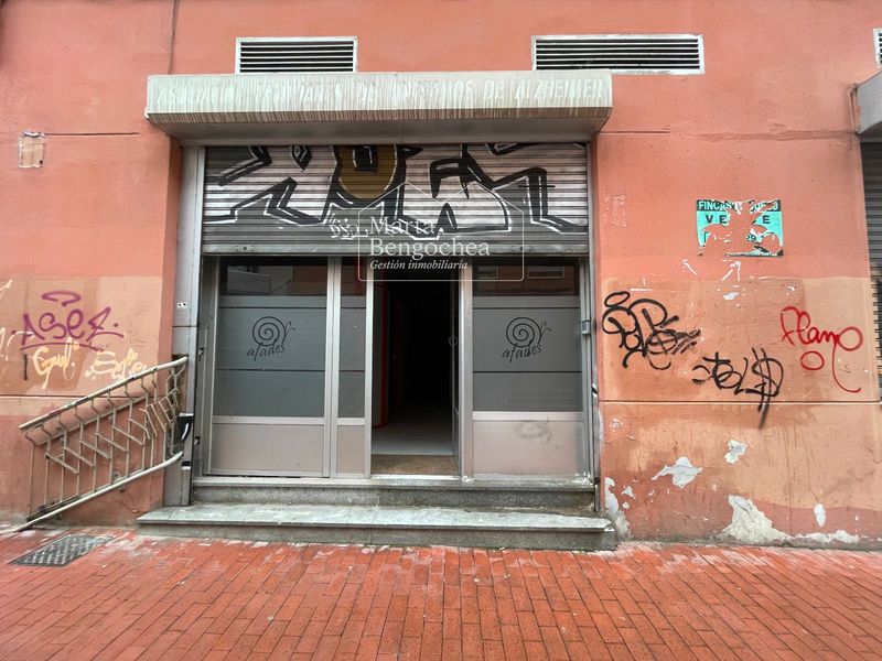 Local Comercial en venta Vitoria-Gasteiz, Álava. Ref: 1043. Marta Bengochea